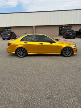 Mercedes-Benz C 300 * 2 КЛЮЧА* ПОДГРЕВ* KEYLESS* PANO* , снимка 3