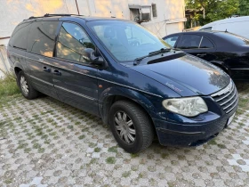 Chrysler Gr.voyager 2.8CRDI Limited Автомат , снимка 2