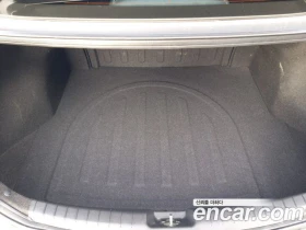 Hyundai Elantra, снимка 15
