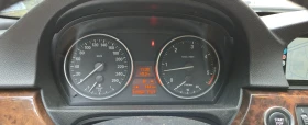 BMW 330 xDrive LCI, снимка 13