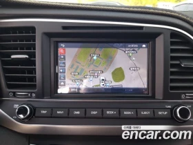Hyundai Elantra undefined | Auto.bg — изображение 16