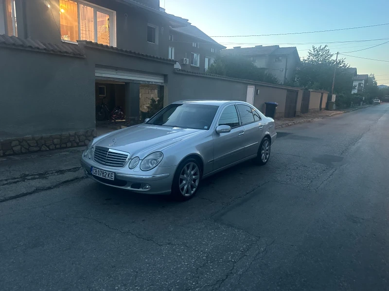 Mercedes-Benz E 320 Редови мотор 204 к.с, снимка 1 - Автомобили и джипове - 47457553