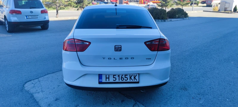 Seat Toledo 1.6TDI - 116k.c, снимка 5 - Автомобили и джипове - 47813641