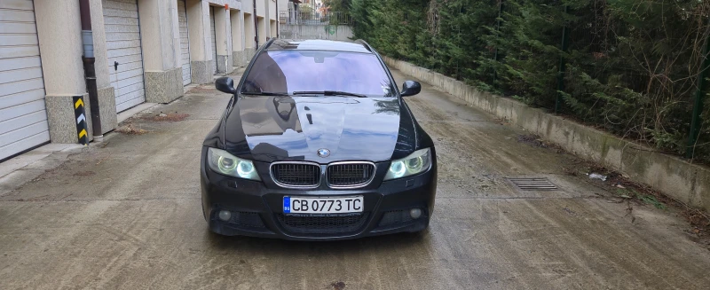 BMW 330 xDrive LCI, снимка 1 - Автомобили и джипове - 49300033