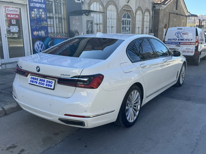 BMW 750 xDrive, снимка 5 - Автомобили и джипове - 49386364