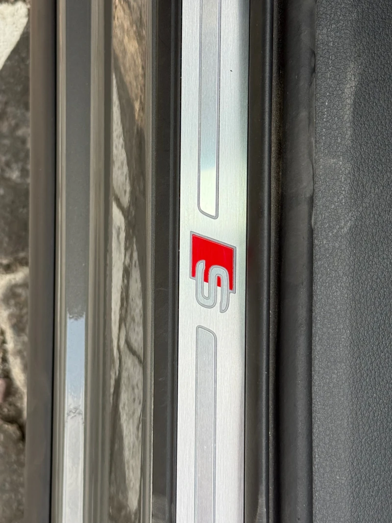 Audi E-Tron 55* S-Line* Sportback* Head-Up* 360, снимка 15 - Автомобили и джипове - 51125926