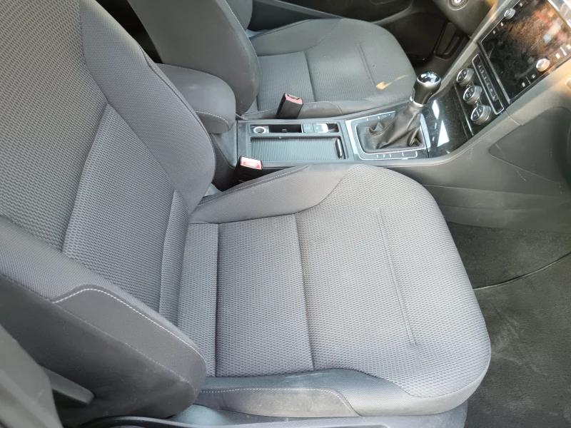 VW Golf Variant, снимка 7 - Автомобили и джипове - 52515953