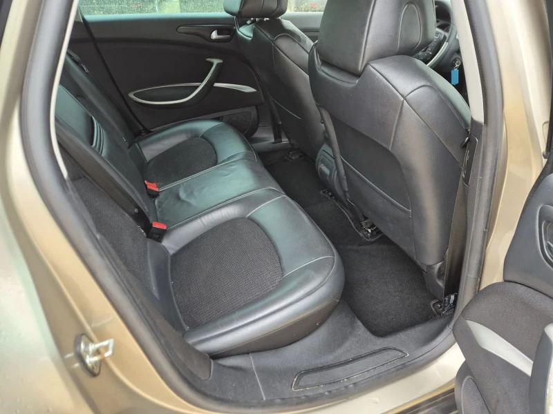 Citroen C5 2.0 HDI, снимка 11 - Автомобили и джипове - 52008210