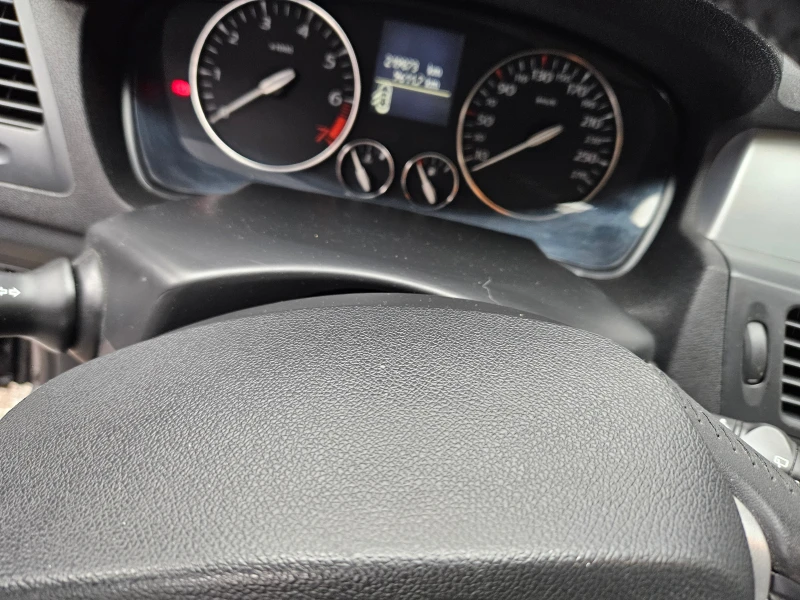 Renault Laguna III Turbo, снимка 10 - Автомобили и джипове - 52590042