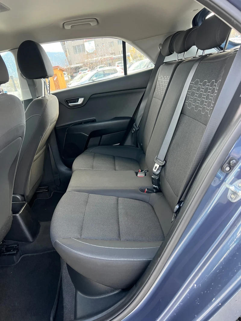 Kia Rio 1.4CRDi Euro 6B, снимка 13 - Автомобили и джипове - 52596752