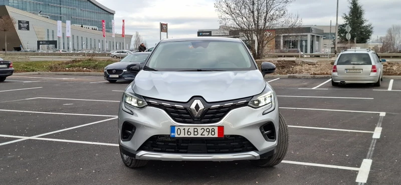 Renault Captur   Automat 60000km Нова Кола!!Swiss  Edition, снимка 2 - Автомобили и джипове - 53098362