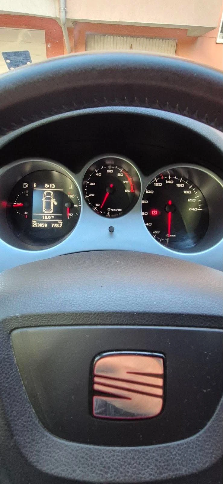 Seat Altea XL , снимка 8 - Автомобили и джипове - 55053577