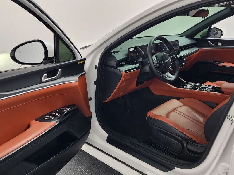 Kia K5 Prestige| 192к.с.| ВКЛ.ТЕХНОТЕСТ, снимка 10 - Автомобили и джипове - 55098936