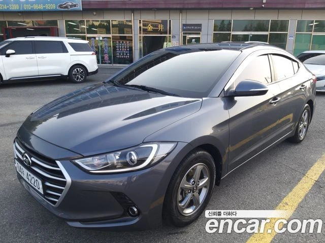Hyundai Elantra, снимка 3 - Автомобили и джипове - 56082420