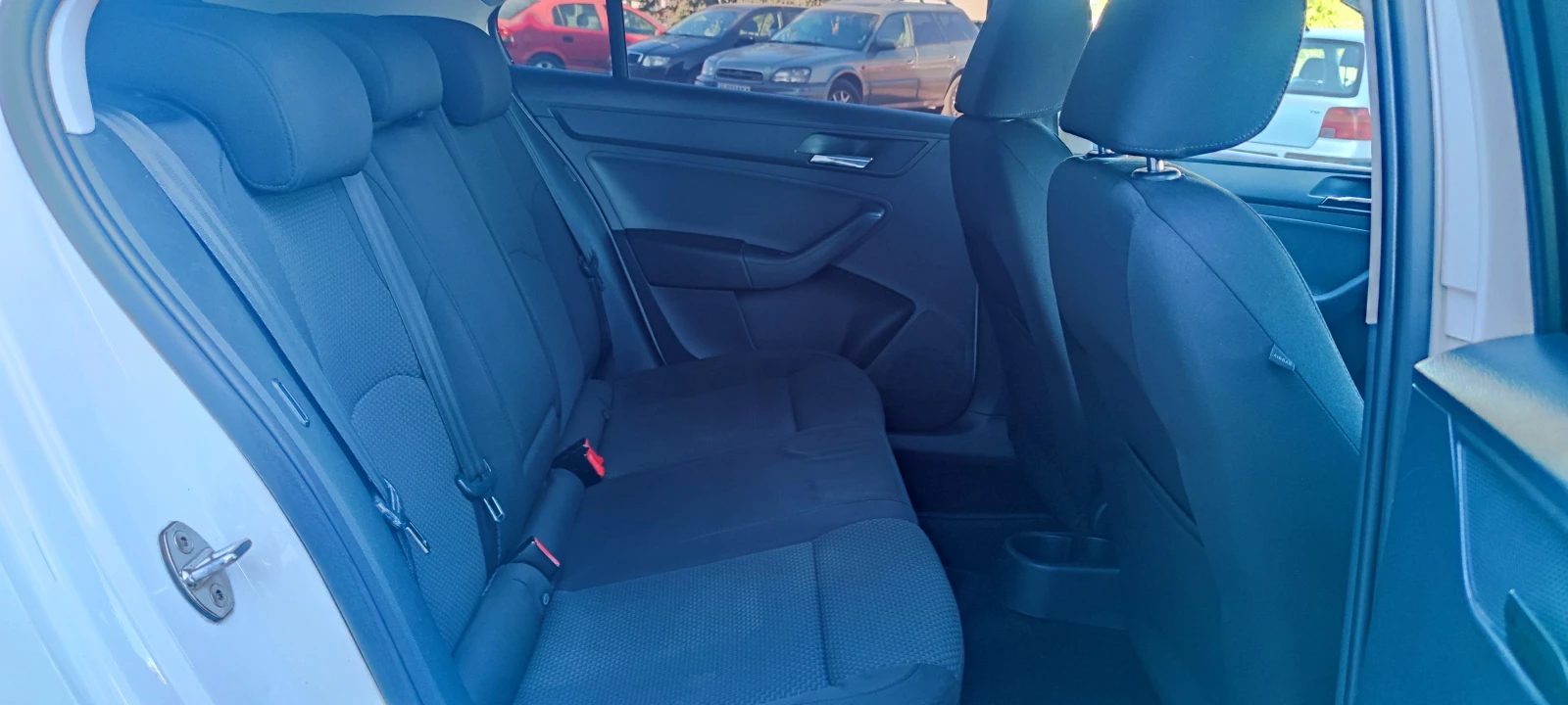 Seat Toledo 1.6TDI - 116k.c - изображение 10