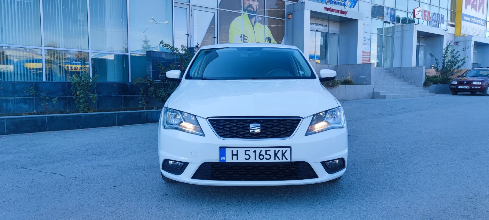 Seat Toledo 1.6TDI - 116k.c - изображение 2