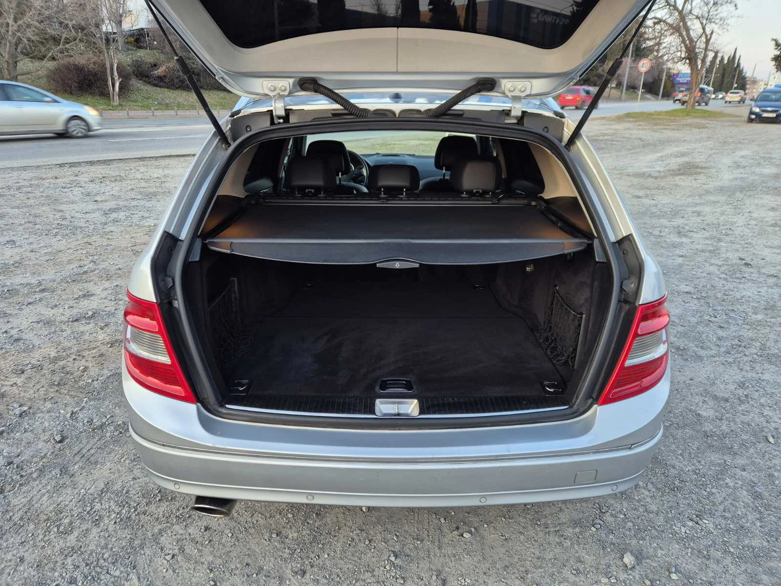 Mercedes-Benz C 220 CDI Автомат | Mobile.bg — изображение 11