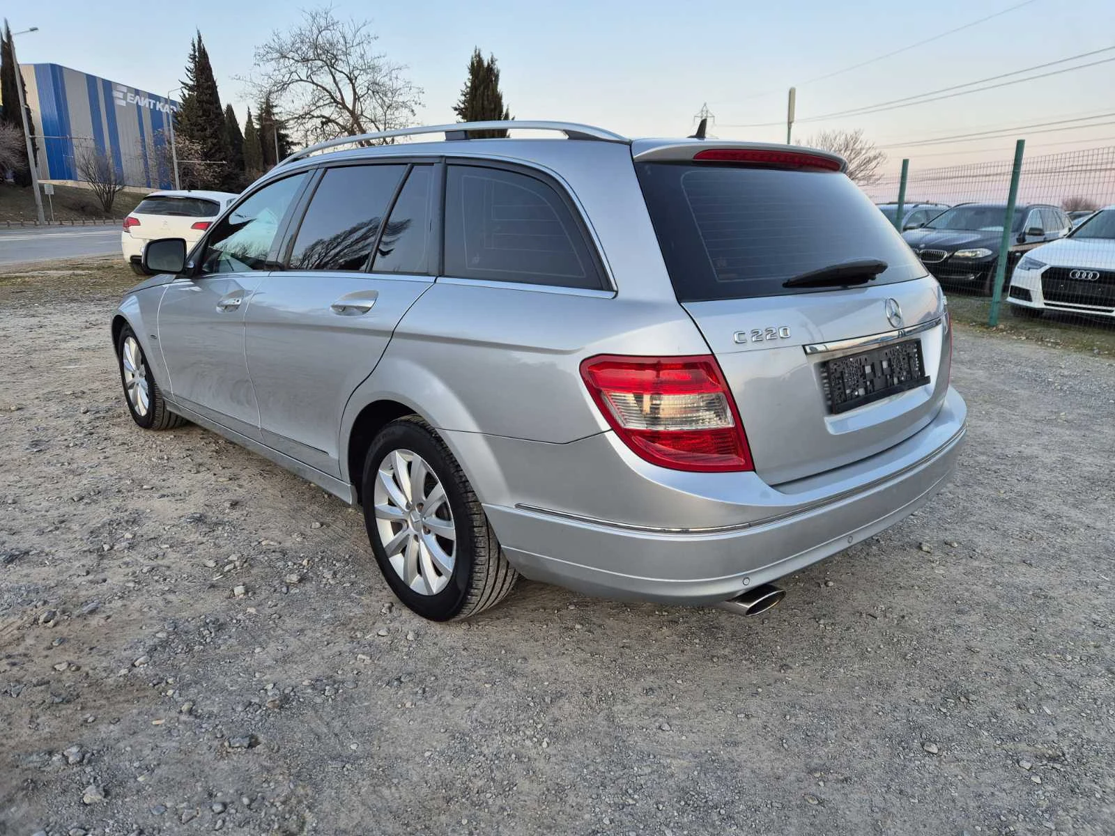 Mercedes-Benz C 220 CDI Автомат - изображение 3