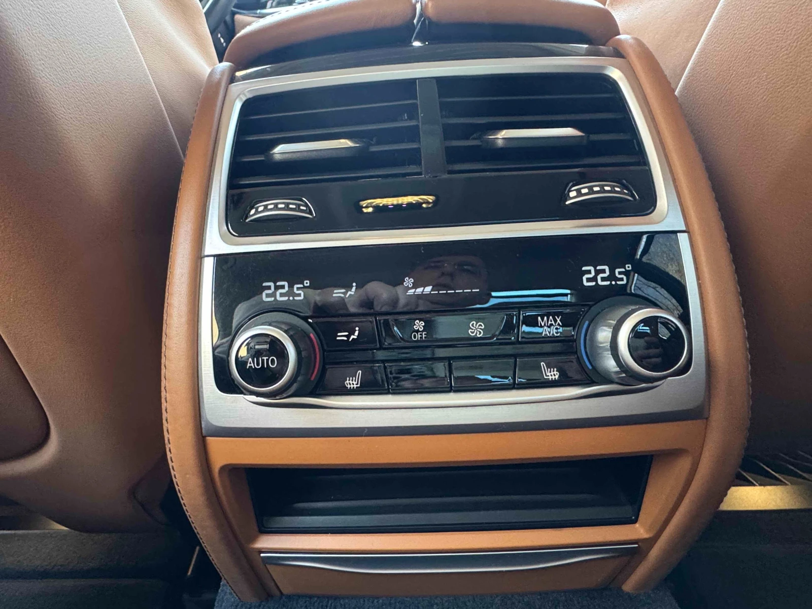 BMW 750 i xDrive   | Mobile.bg   16