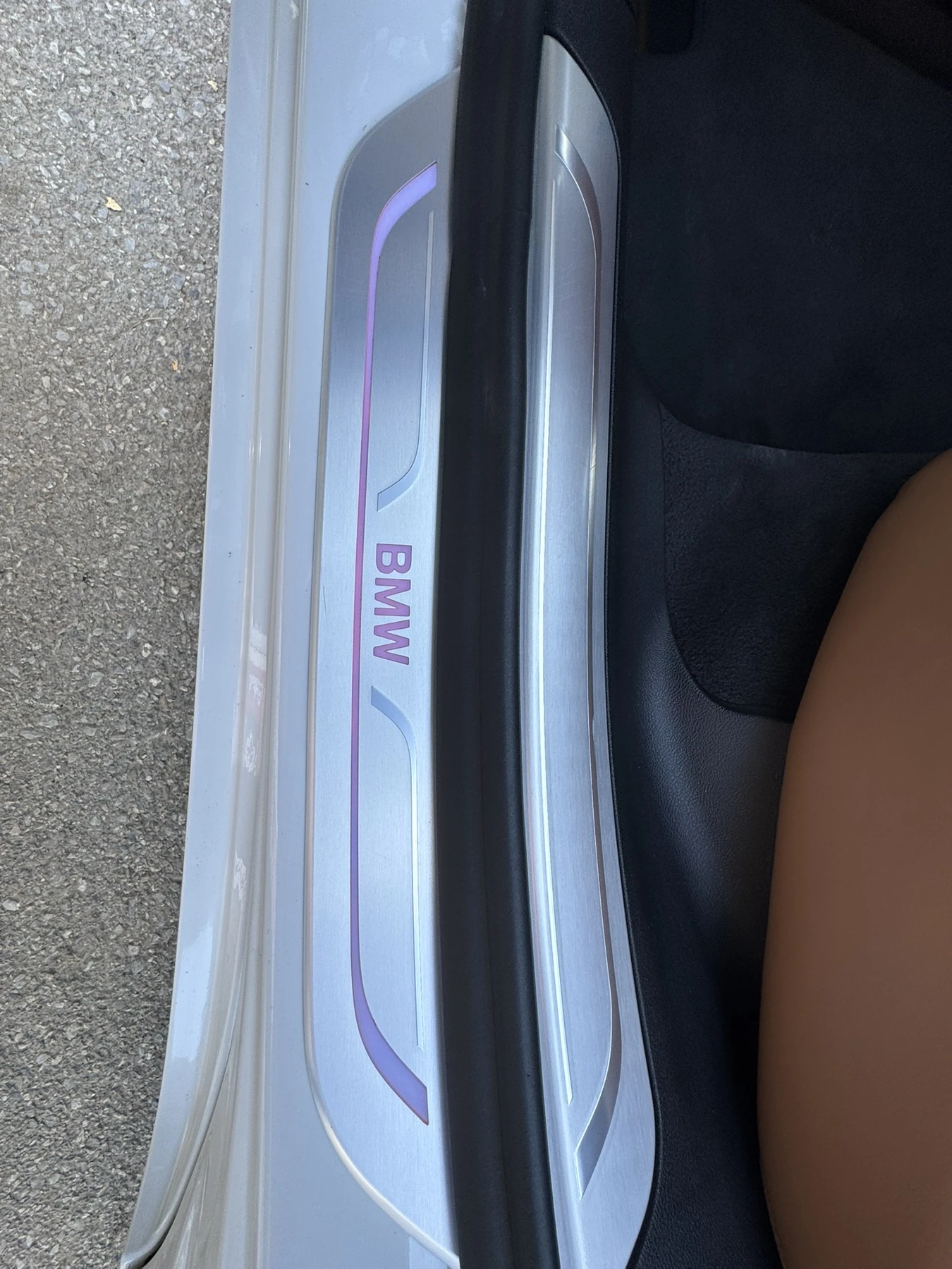 BMW 750 i xDrive   | Mobile.bg   17