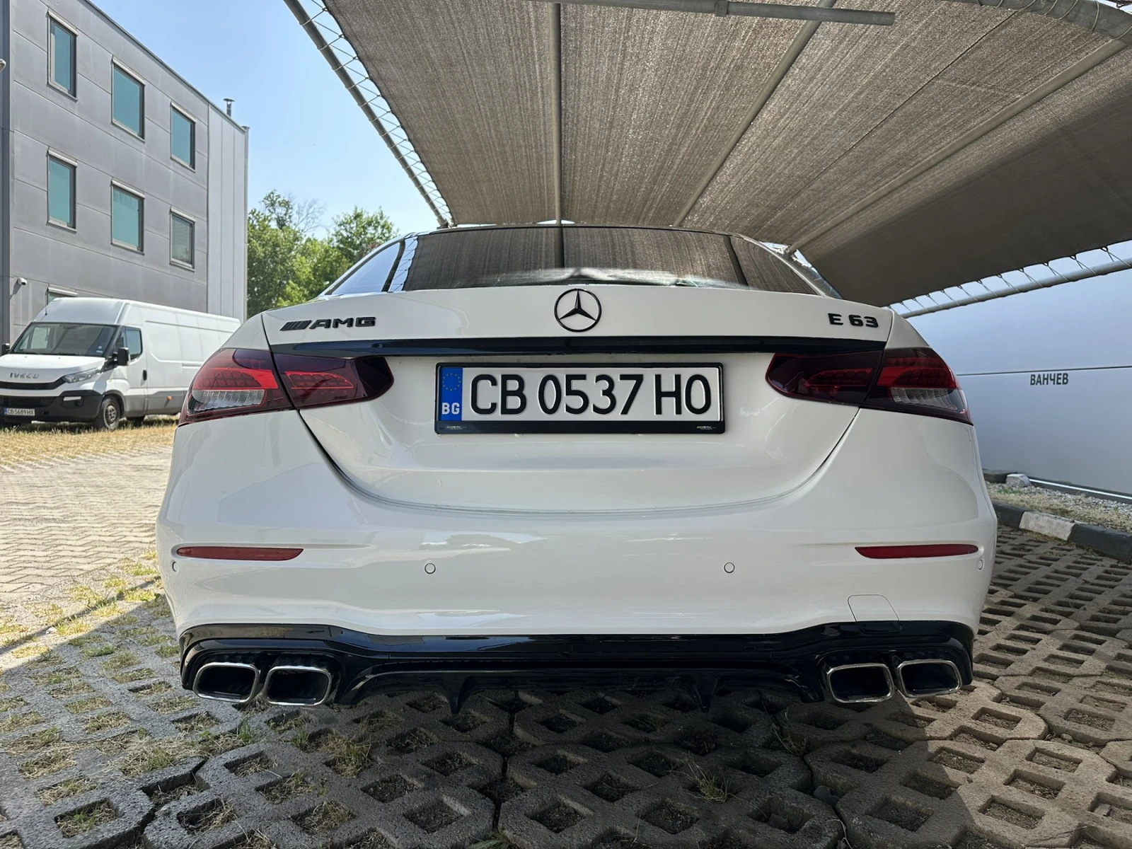 Mercedes-Benz E 300 4х4 FACE 2023 - изображение 5