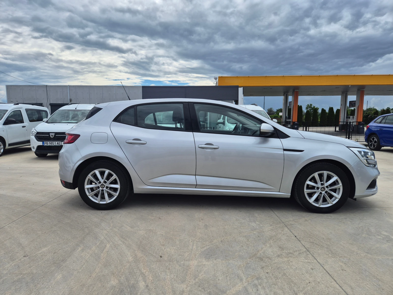 Renault Megane 1.5 DCI-6ck-М/Т-95kc - изображение 6