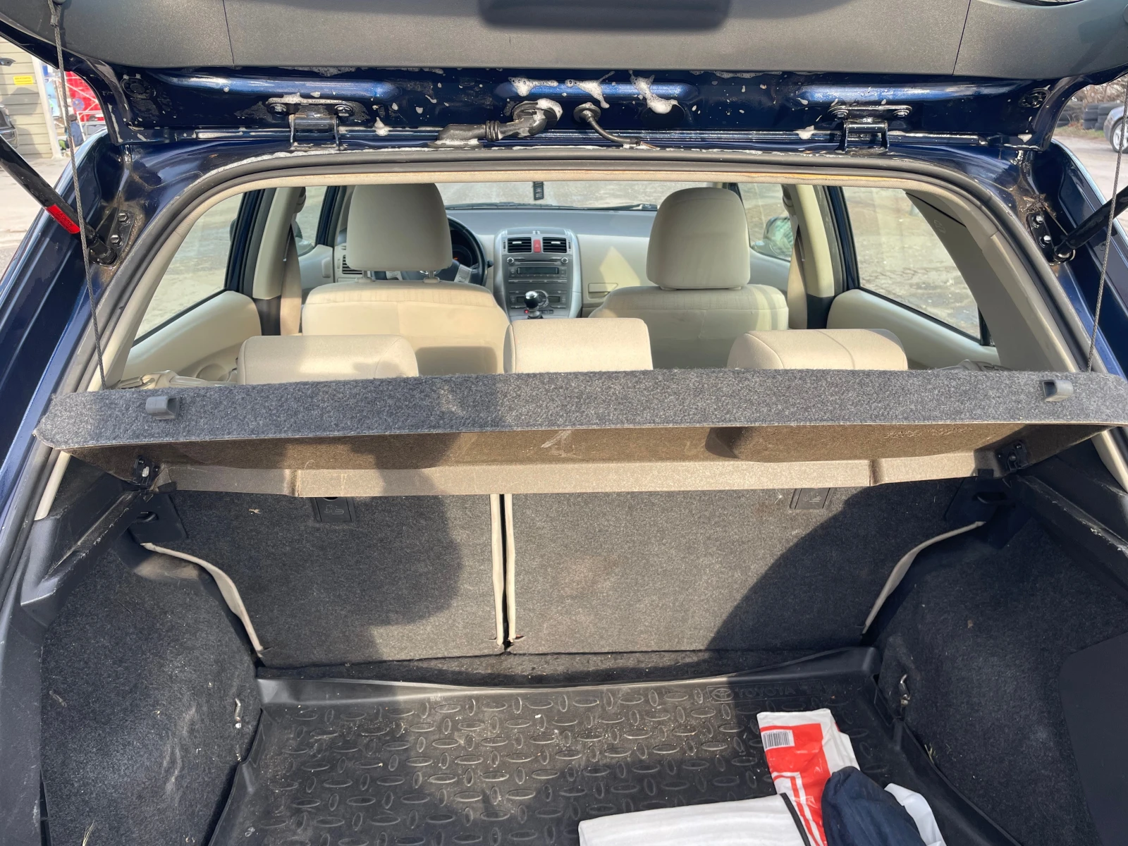 Toyota Auris 2.0 D4D - изображение 10
