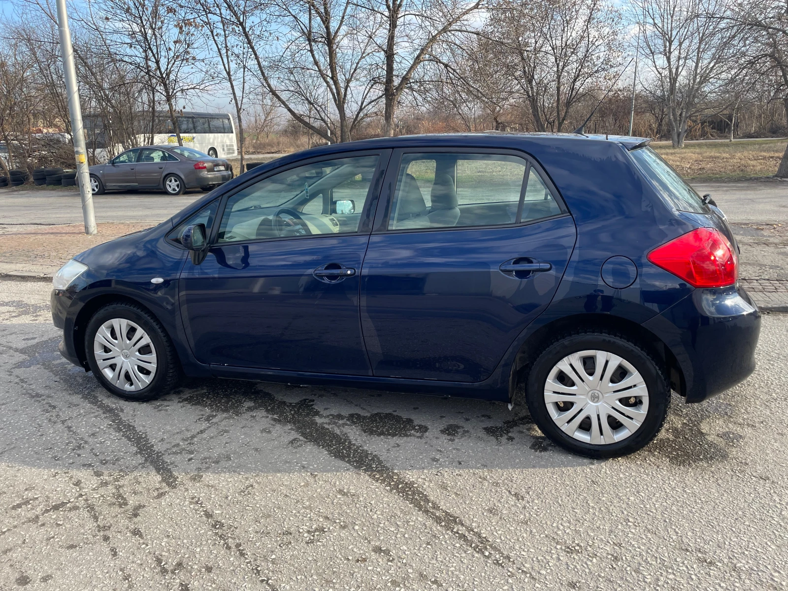 Toyota Auris 2.0 D4D - изображение 8