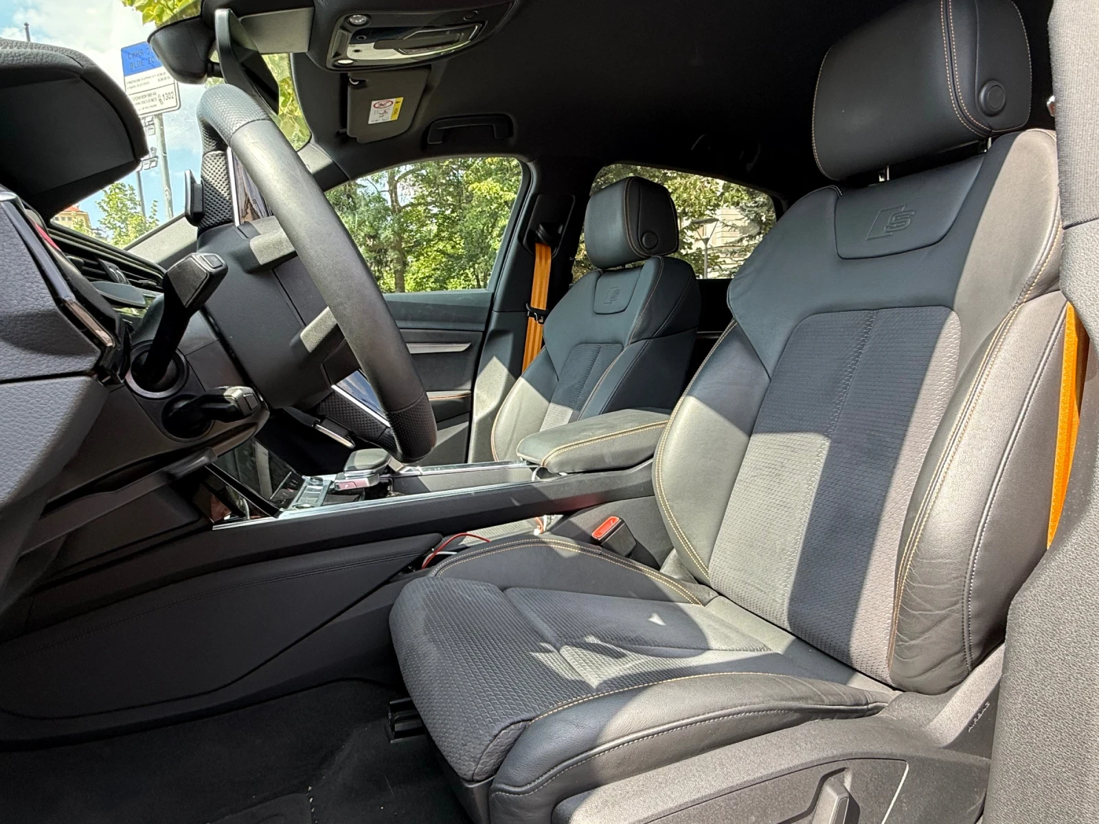 Audi E-Tron 55* S-Line* Sportback* Head-Up* 360 - изображение 6