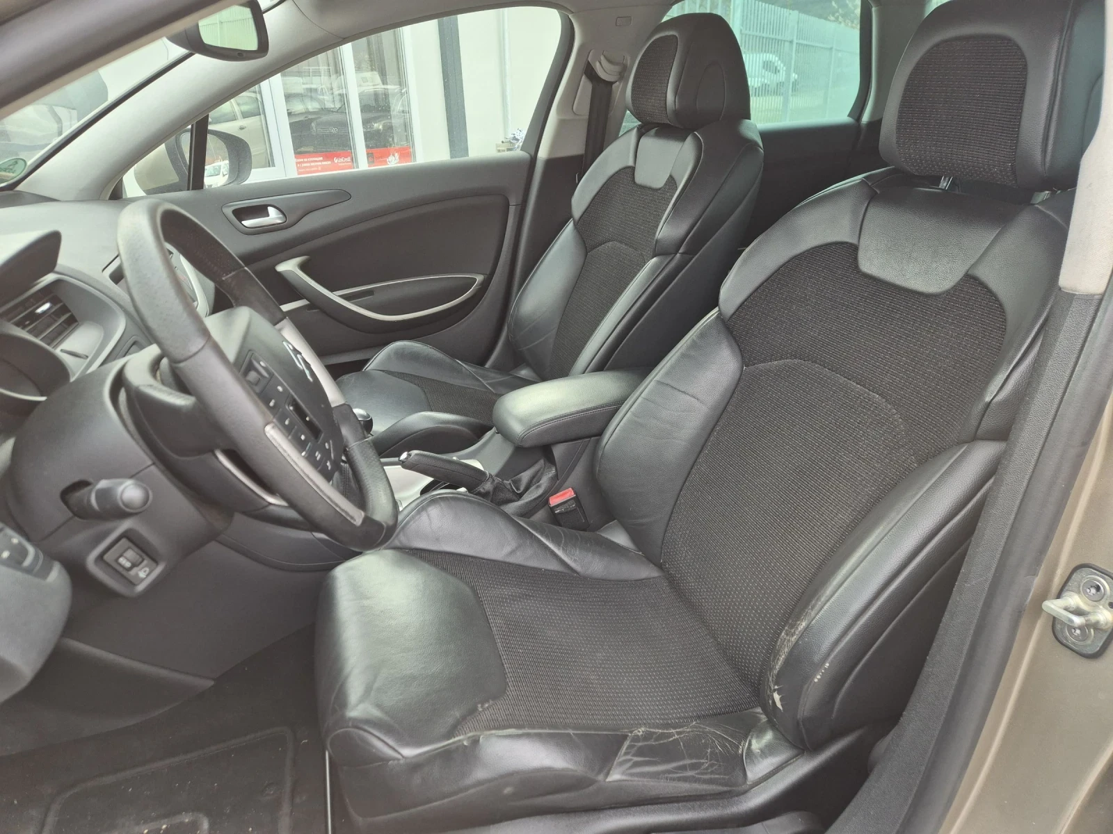 Citroen C5 2.0 HDI, снимка 8 - Автомобили и джипове - 52008210