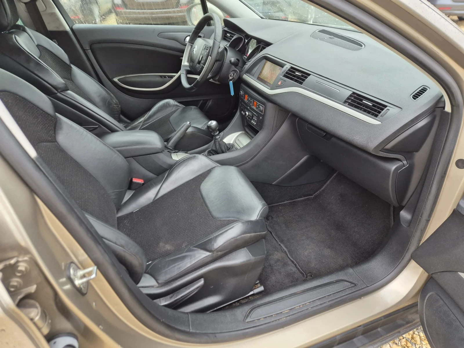 Citroen C5 2.0 HDI - изображение 8