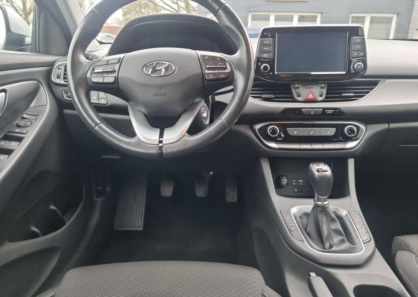 Hyundai I30 1, 4, снимка 4 - Автомобили и джипове - 53726209