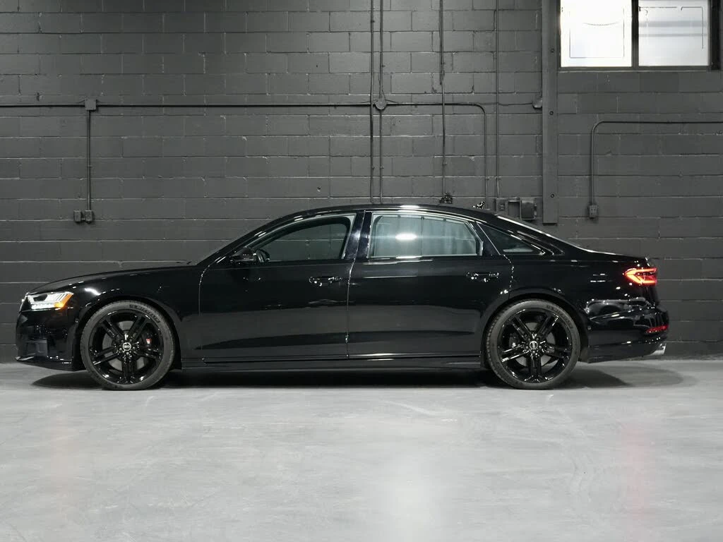 Audi A8 Audi S8 4.0T quattro* АвтоКредит* (ЦЕНА ДО БГ), снимка 3 - Автомобили и джипове - 53775443