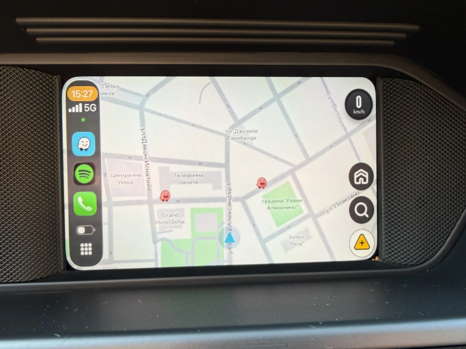 Mercedes-Benz C 350 4Matic | AMG | 350hp | CarPlay | Harman Kardon, снимка 12 - Автомобили и джипове - 53898506