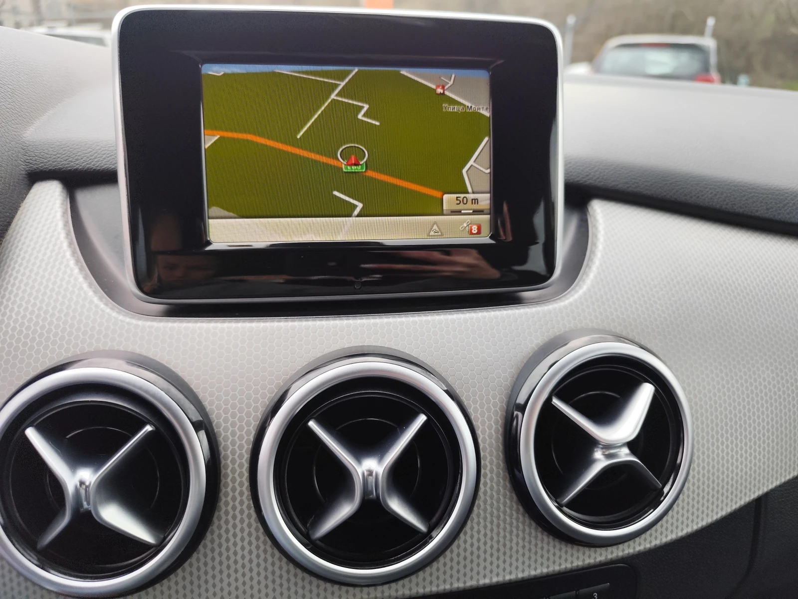 Mercedes-Benz B 180 CDi* EURO5B* NAVI* LED* , снимка 9 - Автомобили и джипове - 53970379