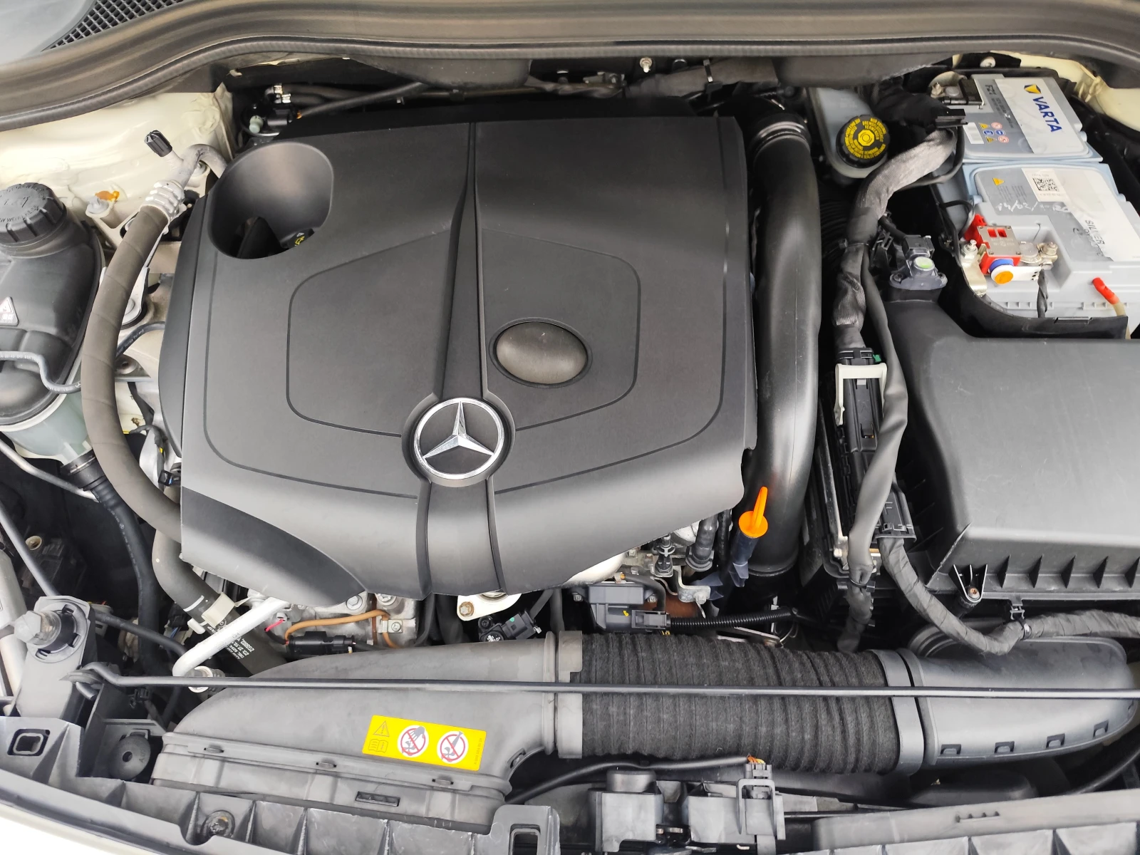 Mercedes-Benz B 180 CDi* EURO5B* NAVI* LED* , снимка 14 - Автомобили и джипове - 53970379