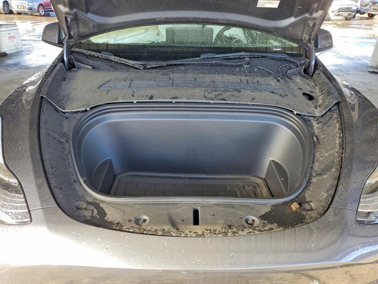 Tesla Model Y | Mobile.bg � ����������� 11