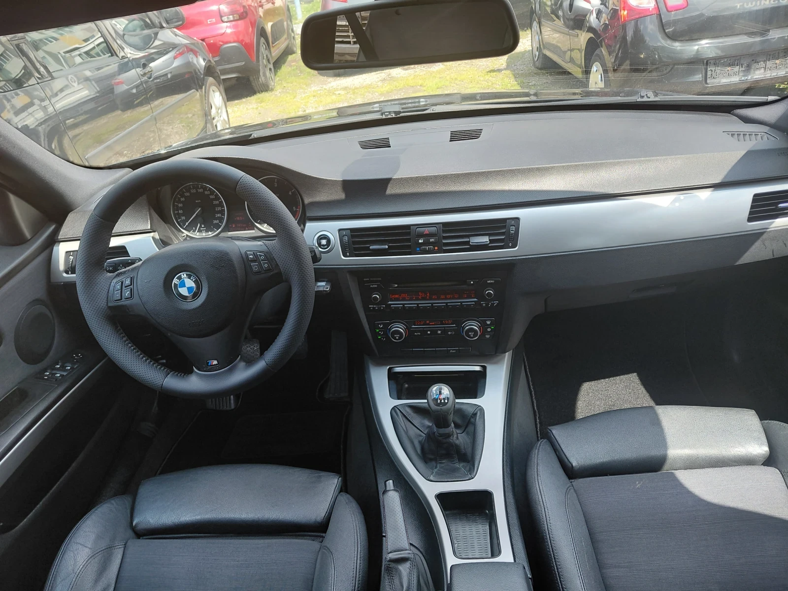 BMW 318 2.0D, снимка 10 - Автомобили и джипове - 54233999