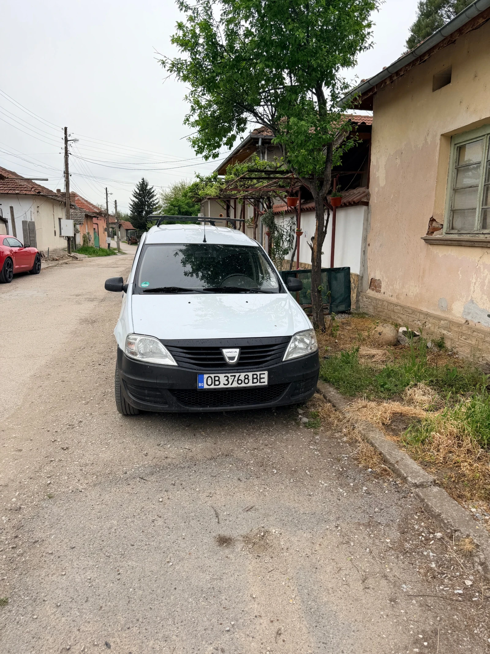 Dacia Logan, снимка 2 - Автомобили и джипове - 54482679