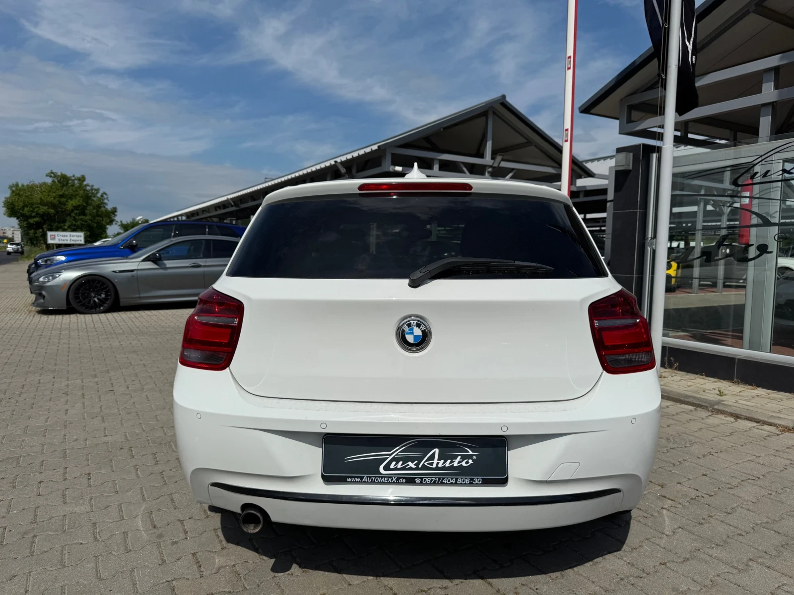 BMW 118 D#SPORTPACK#NAVI#LED#PDC#HARMAN#ОБСЛУЖЕН, снимка 6 - Автомобили и джипове - 54611215