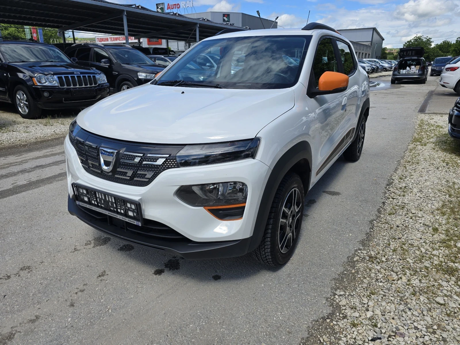 Dacia Spring Comfort Plus 45CCS Гаранция Лизинг