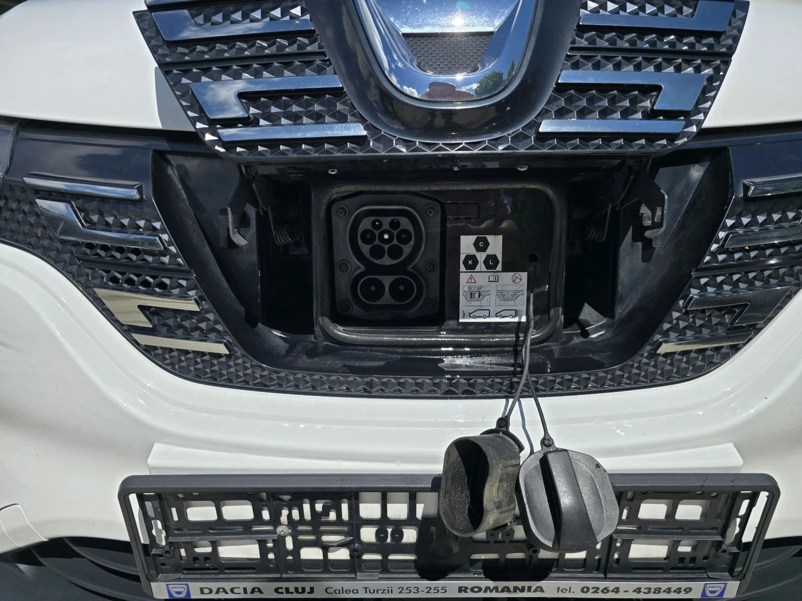 Dacia Spring Comfort Plus 45CCS Гаранция Лизинг, снимка 13 - Автомобили и джипове - 54751046