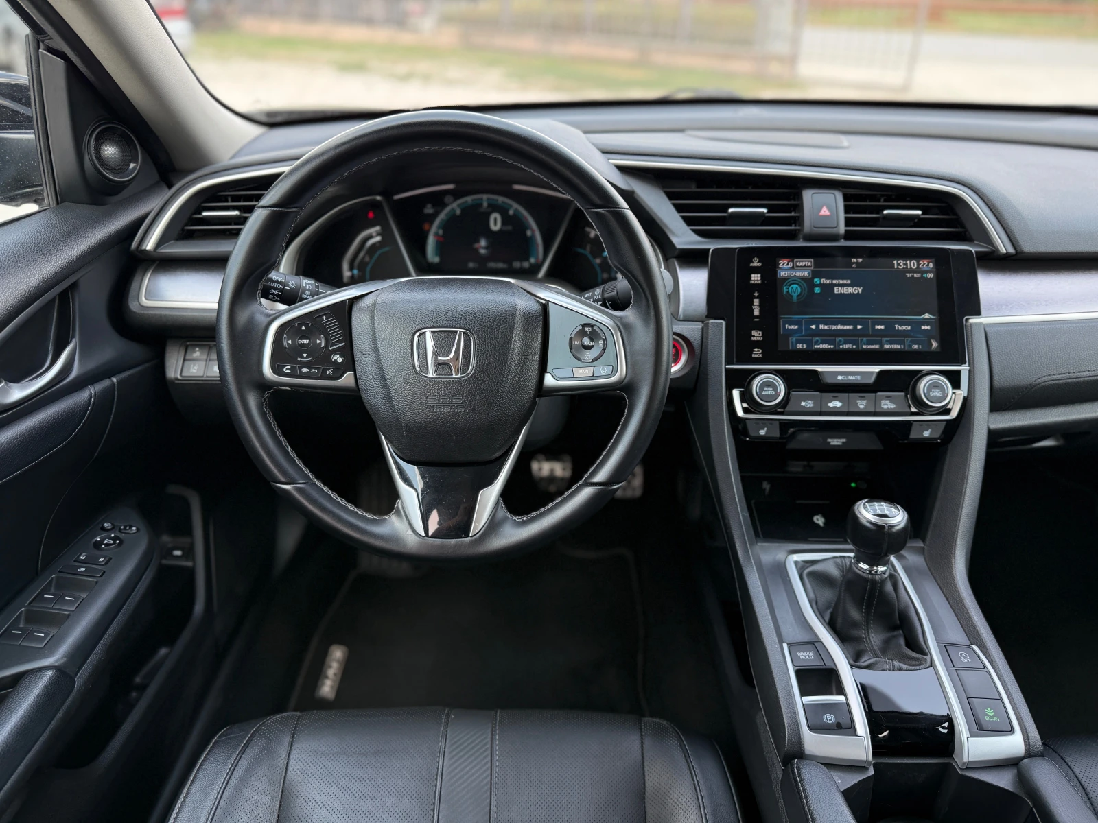 Honda Civic 1.6D Executive* ПЕРФЕКТНО СЪСТОЯНИЕ* , снимка 10 - Автомобили и джипове - 55412160