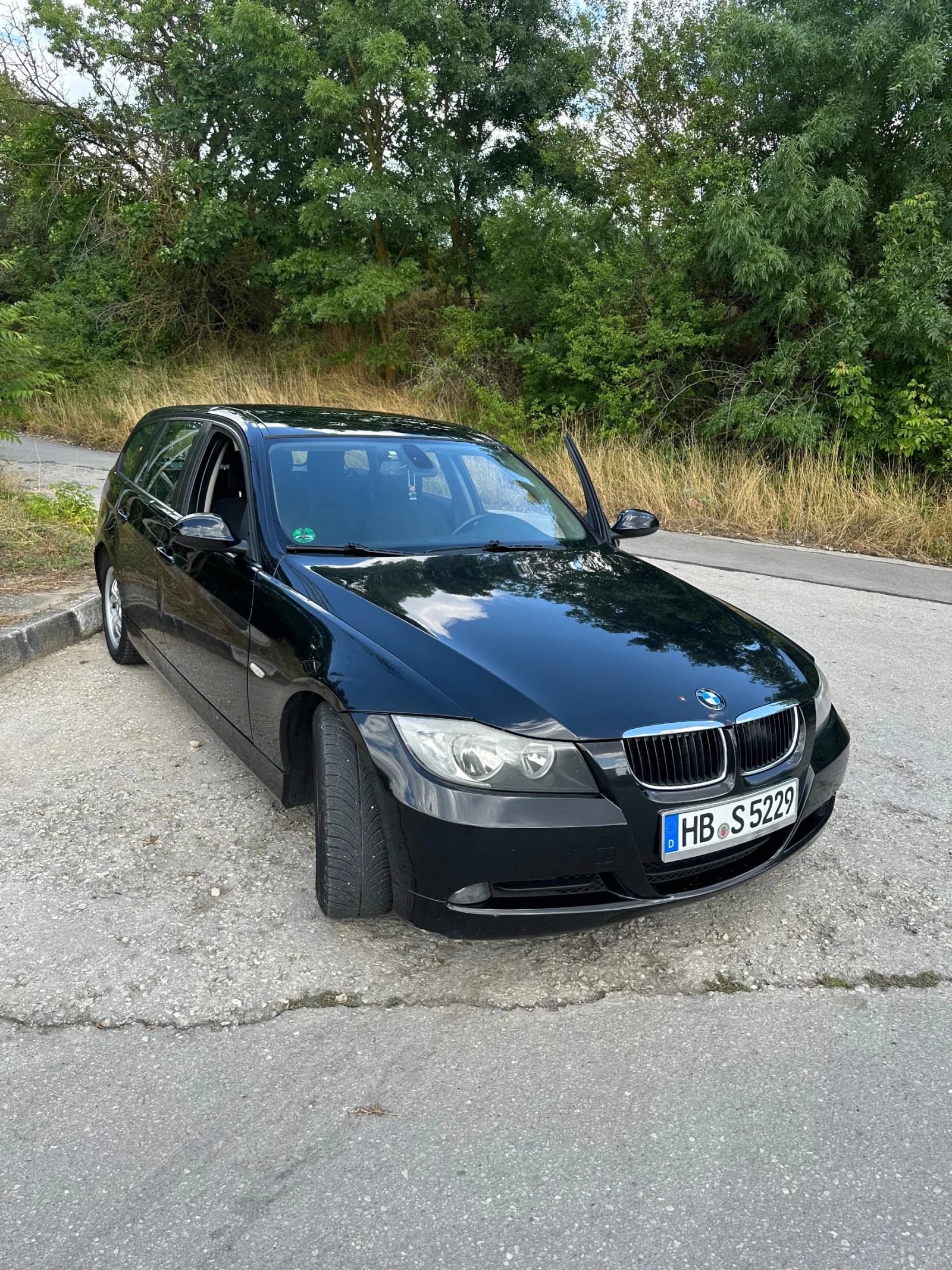 BMW 318 D, снимка 3 - Автомобили и джипове - 55436871