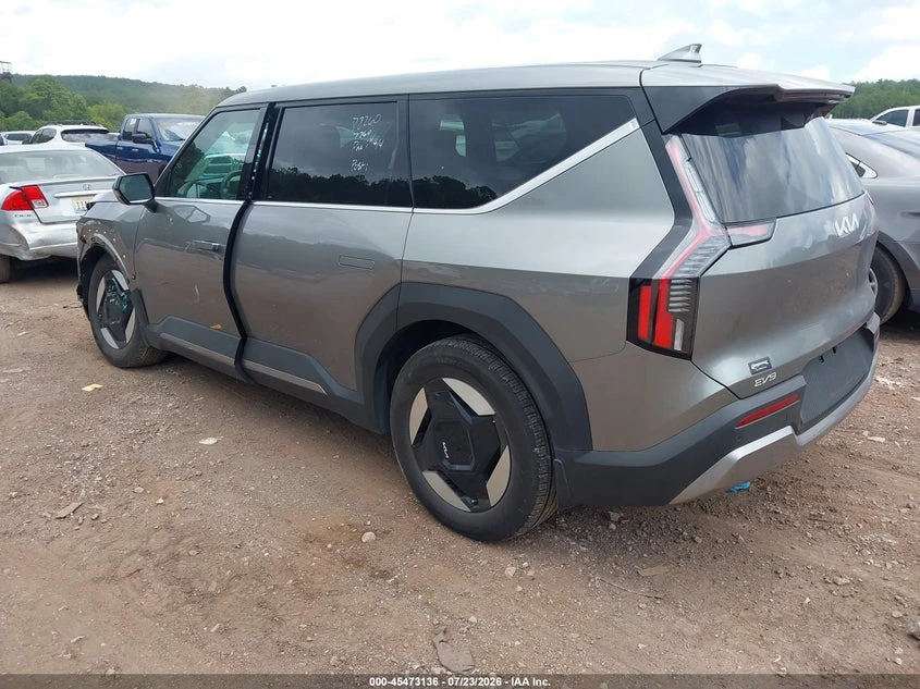 Kia EV9 Light Long Range, снимка 3 - Автомобили и джипове - 55634760