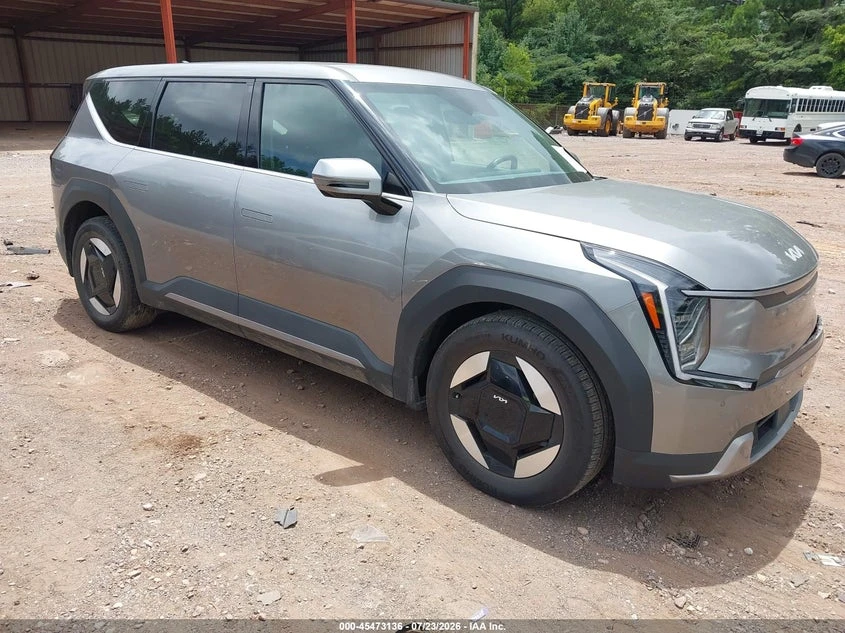 Kia EV9 Light Long Range