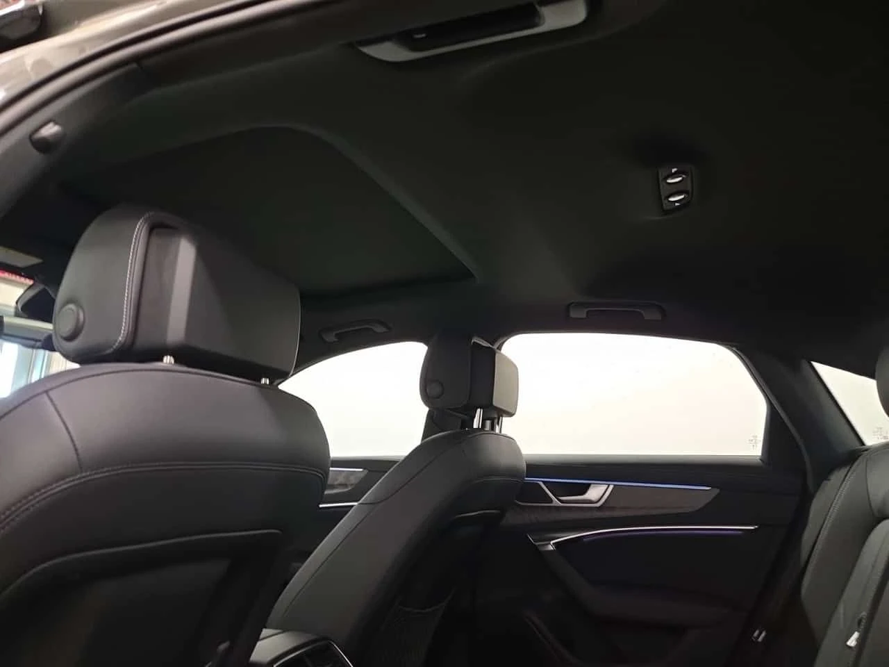 Audi A6  PROGRESSIV / 360 / ОБДУХВАНЕ / ПАНОРАМА , снимка 13 - Автомобили и джипове - 55641343
