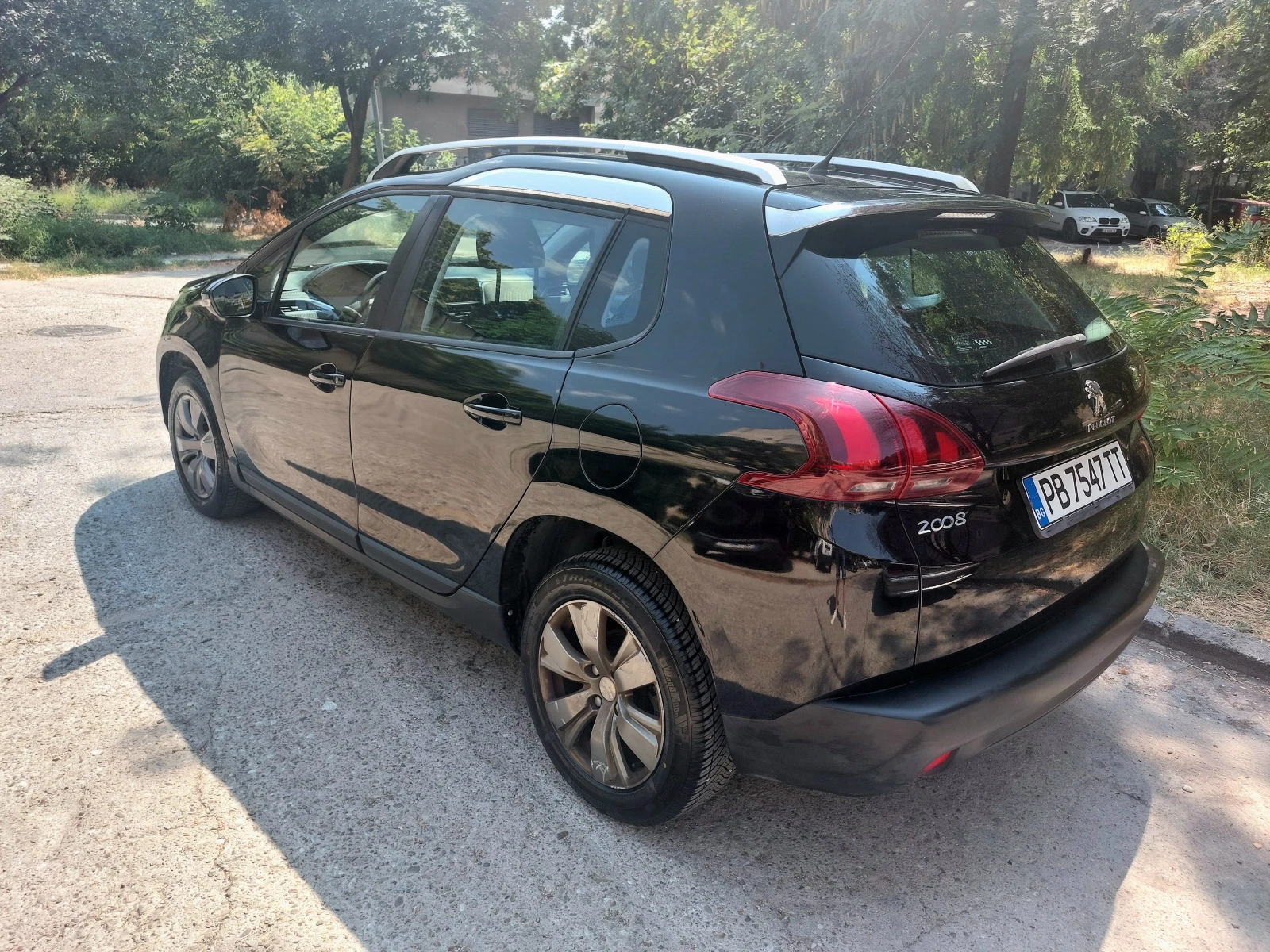 Peugeot 2008 1.6 HDI, снимка 6 - Автомобили и джипове - 55877860