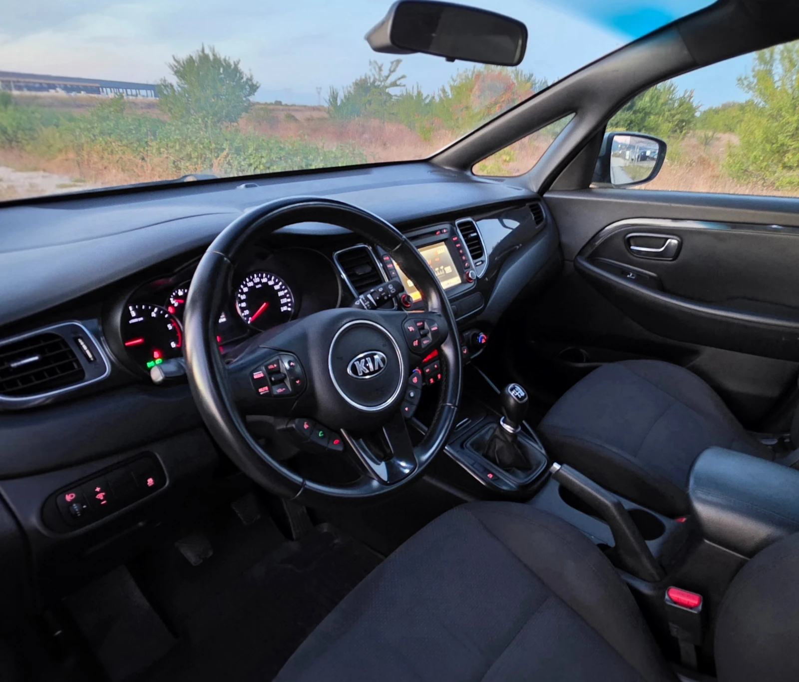 Kia Carens 1.7CRDI 136ks NAVI/KAMERA/PANORAMA | Mobile.bg � ����������� 7