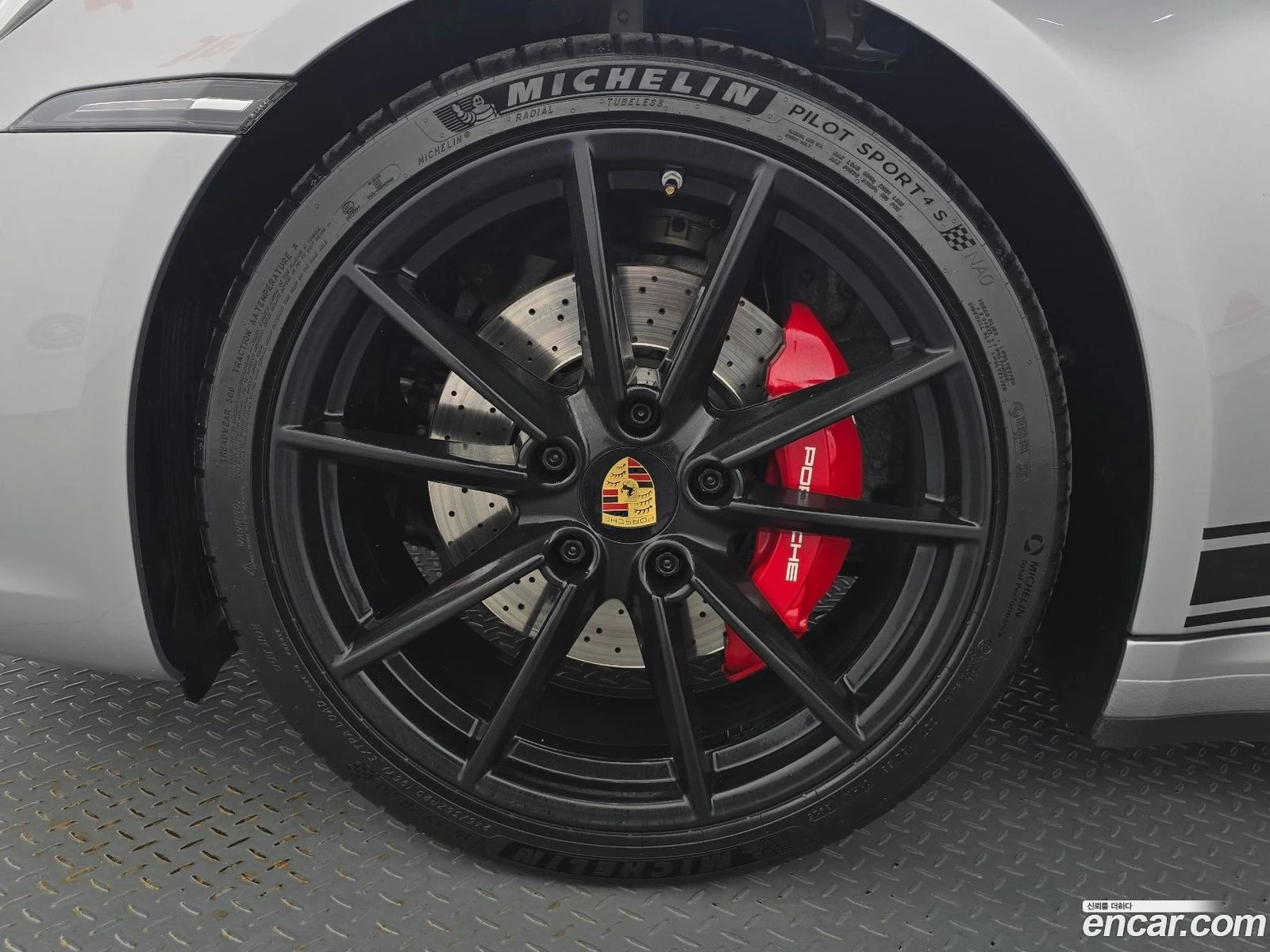 Porsche 911 Carrera 4S, снимка 4 - Автомобили и джипове - 56547979